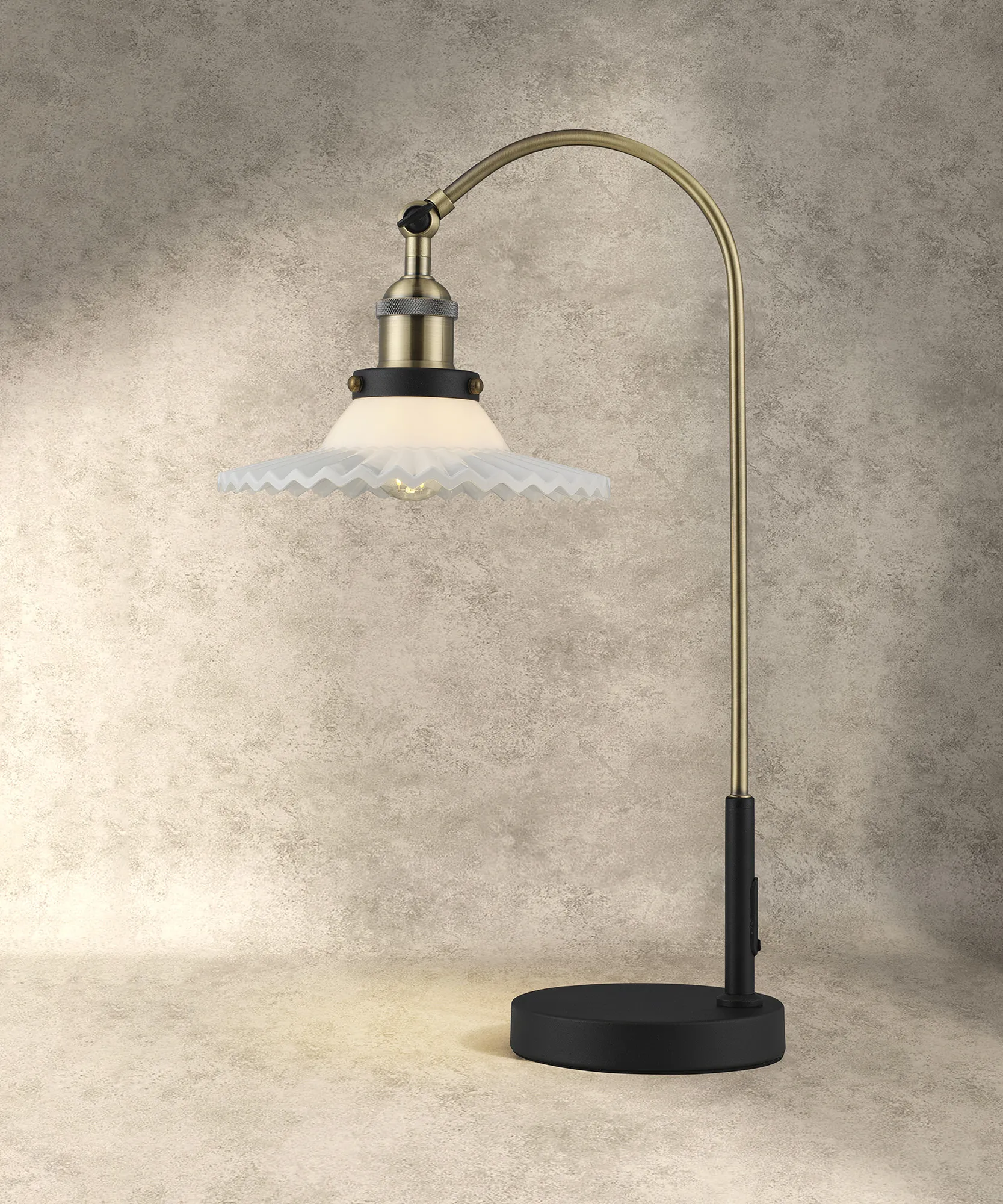 Walter-Antique Brass Table Lamps Deco Armed Table Lamps